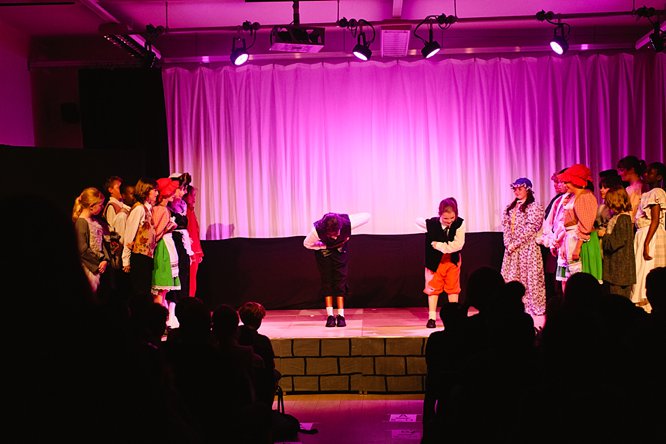 Cathedral School Play July 2017-187