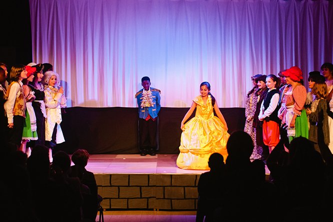 Cathedral School Play July 2017-191