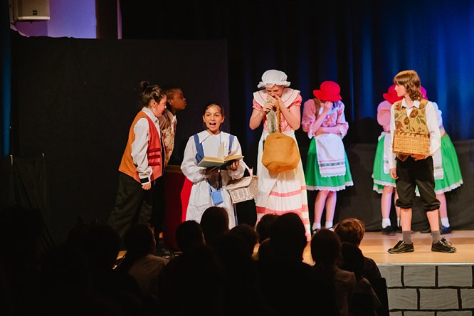 Cathedral School Play July 2017-55