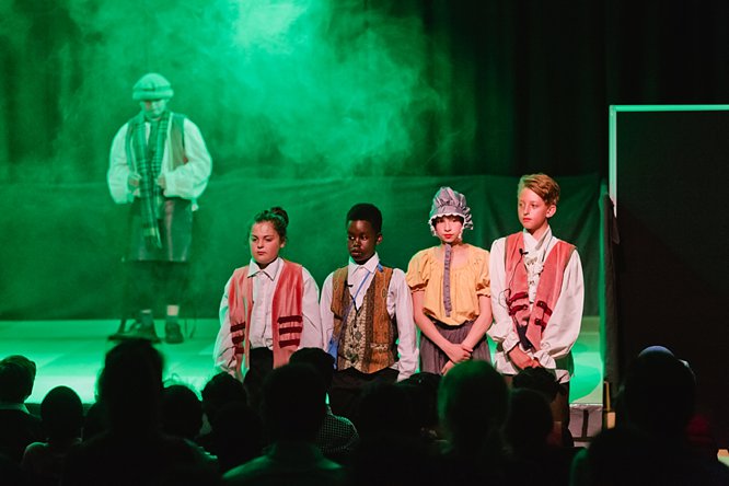 Cathedral School Play July 2017-62